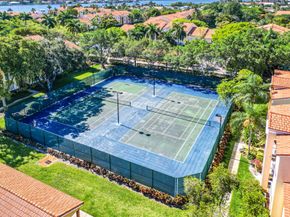 127 Yacht Club Way 208, Hypoluxo FL 33462