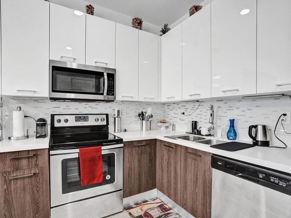 480 NE 35th Ct 2, Oakland Park FL 33334