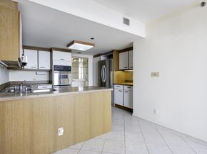 529 S Flagler Drive 25f, West Palm Beach FL 33401