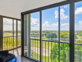 16300 Golf Club Rd 719, Weston FL 33326