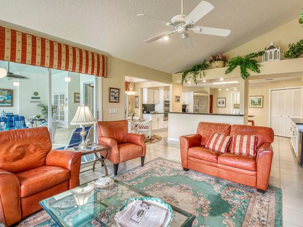 193 Thornton Drive, Palm Beach Gardens FL 33418