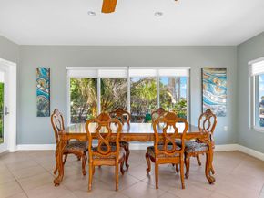 338 Taylor St, Hollywood FL 33019