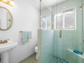 338 Taylor St, Hollywood FL 33019
