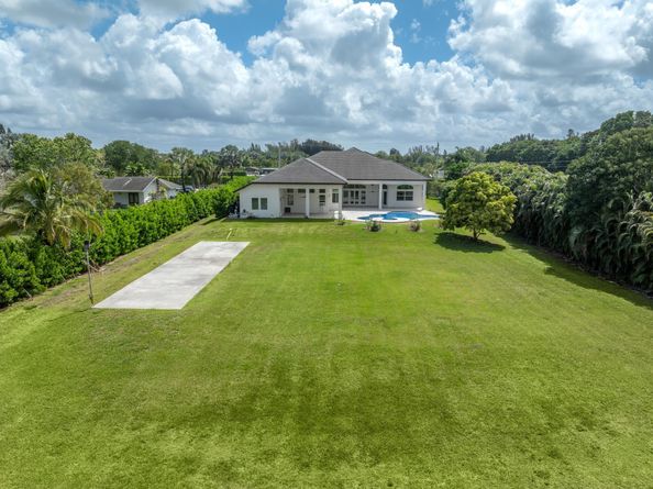 5941 SW 185th Way, Southwest Ranches FL 33332