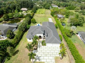 5941 SW 185th Way, Southwest Ranches FL 33332