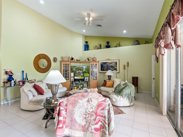 5374 NW 57th Ave, Coral Springs FL 33067