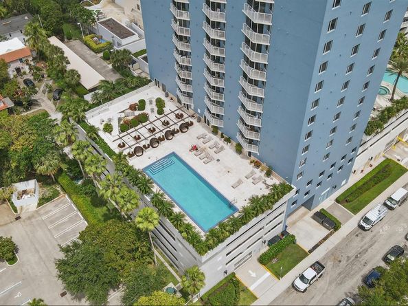 1551 N Flagler Drive 1403, West Palm Beach FL 33401