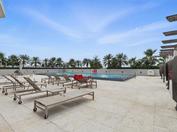 1551 N Flagler Drive 1403, West Palm Beach FL 33401