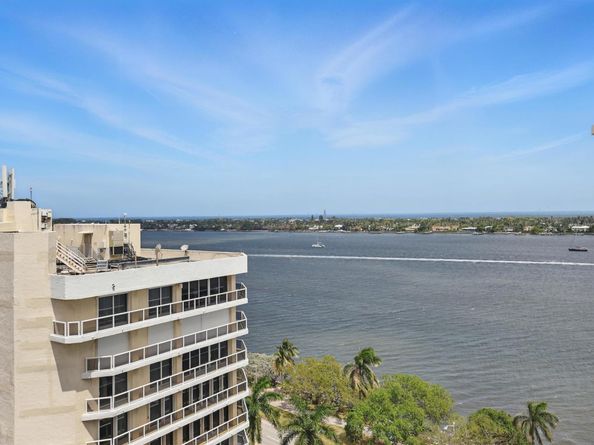 1551 N Flagler Drive 1403, West Palm Beach FL 33401
