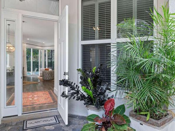 2707 Players Court, Wellington FL 33414