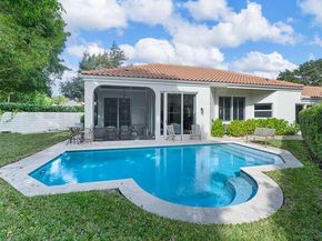 2707 Players Court, Wellington FL 33414