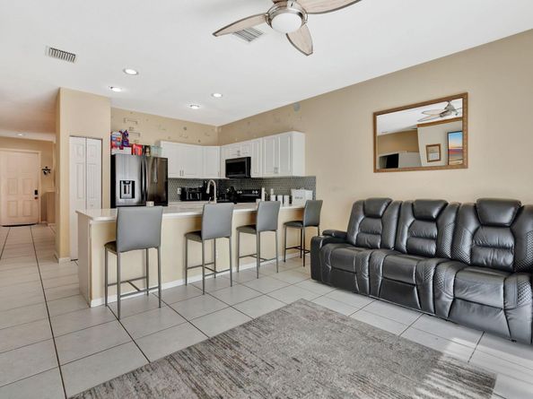 4463 Lake Tahoe Circle, West Palm Beach FL 33409