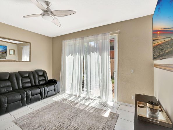 4463 Lake Tahoe Circle, West Palm Beach FL 33409