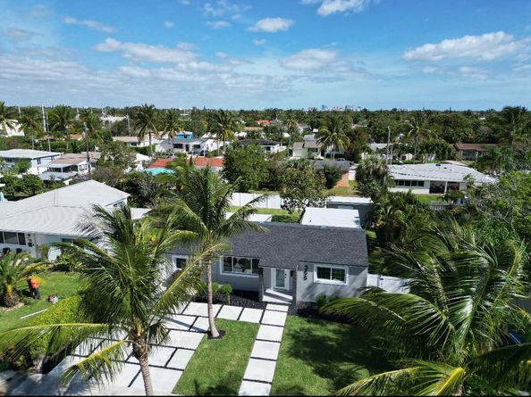 355 Maddock St, West Palm Beach FL 33405