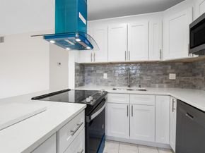 500 Village Green Circle 311, Palm Springs FL 33461