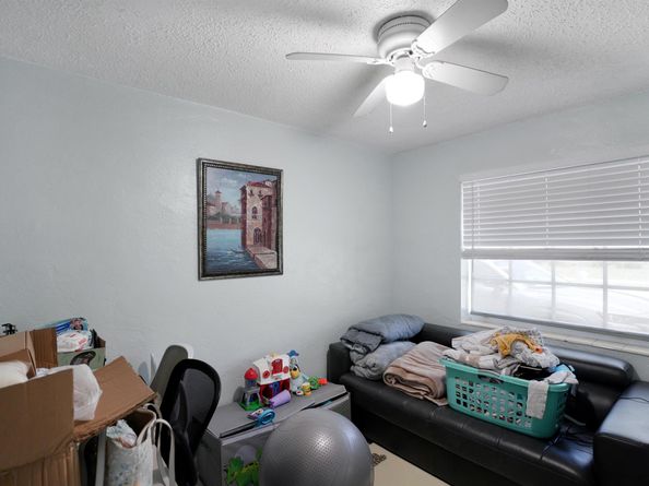 1395 SW 46 Th Avenue, Fort Lauderdale FL 33317