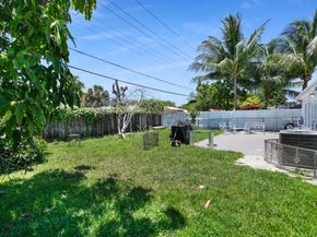 1395 SW 46 Th Avenue, Fort Lauderdale FL 33317