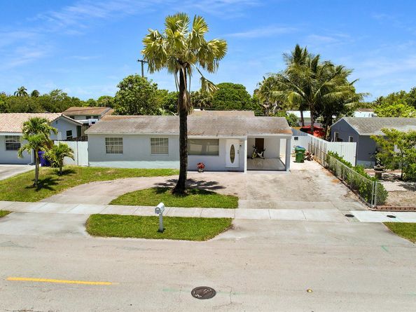 1395 SW 46 Th Avenue, Fort Lauderdale FL 33317
