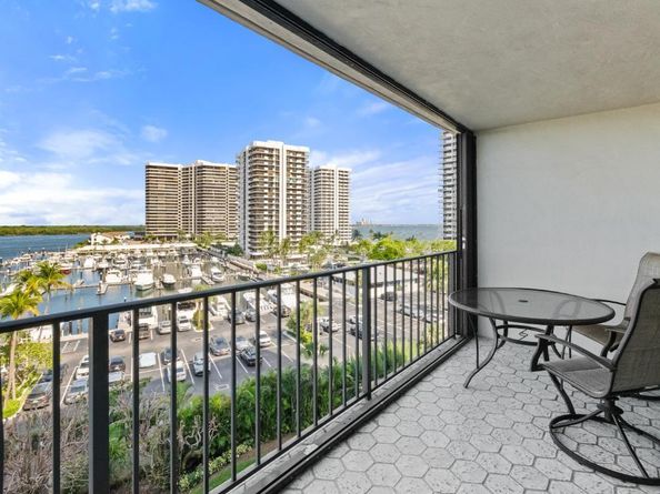 120 Lakeshore Drive 735, North Palm Beach FL 33408