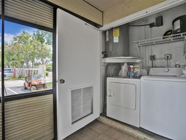 20065 NE 3rd Ct 5, Miami FL 33179