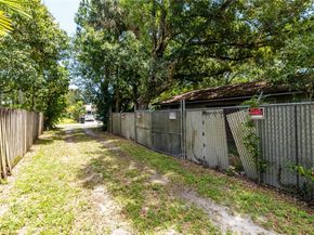 801 SW 18th St, Fort Lauderdale FL 33315