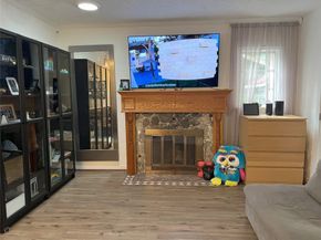 1719 S Hayes St, Hollywood FL 33020
