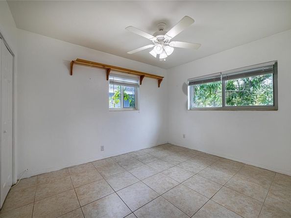 1462 SW 16th Ter, Fort Lauderdale FL 33312