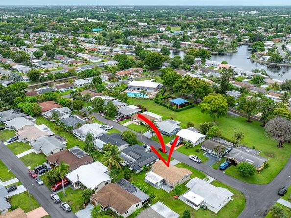 Undisclosed Address #FX-10513622, Tamarac FL 33321