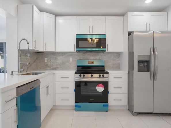 7505 NW 58th St, Tamarac FL 33321