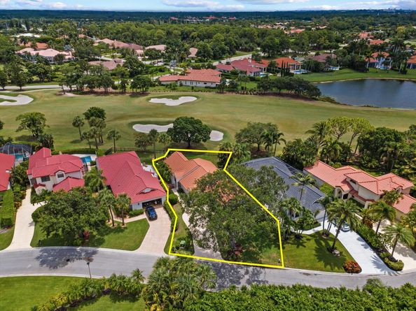 9453 E Fairway Terrace, West Palm Beach FL 33411