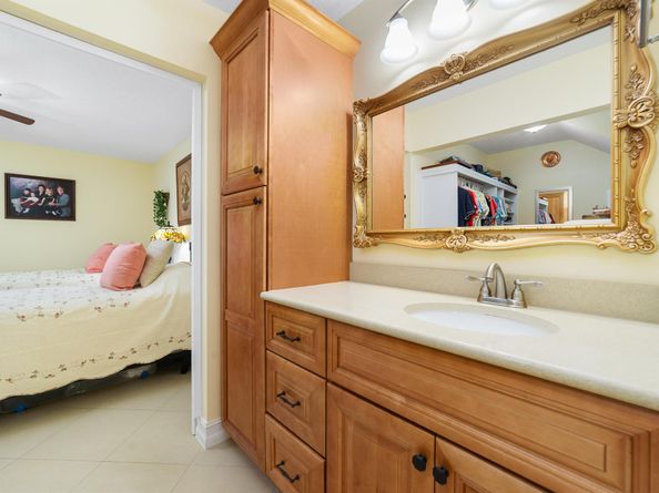 703 Sea Oats Drive C4, Juno Beach FL 33408