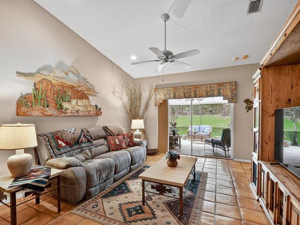 9484 Swansea Lane, West Palm Beach FL 33411