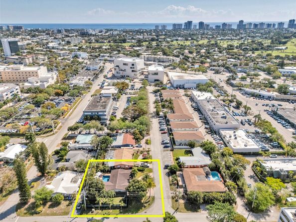 1833 NE 46th St, Fort Lauderdale FL 33308