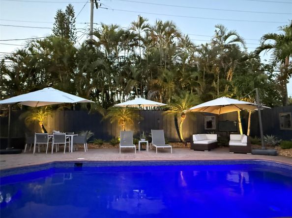 1833 NE 46th St, Fort Lauderdale FL 33308