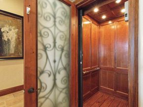 3870 NE 31st Avenue, Lighthouse Point FL 33064