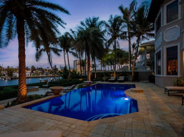 3870 NE 31st Avenue, Lighthouse Point FL 33064