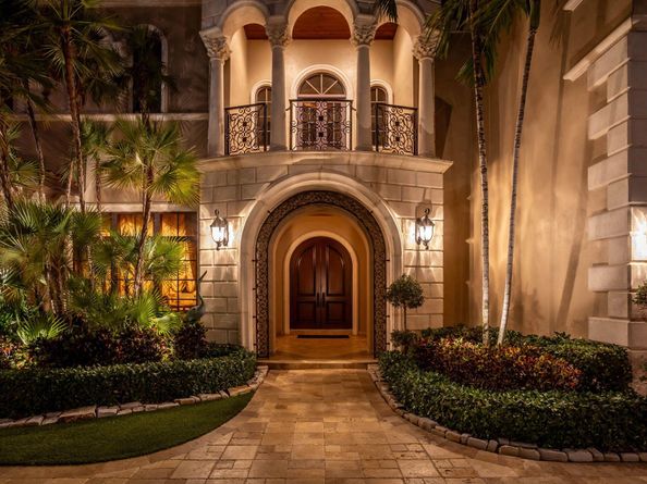 3870 NE 31st Avenue, Lighthouse Point FL 33064