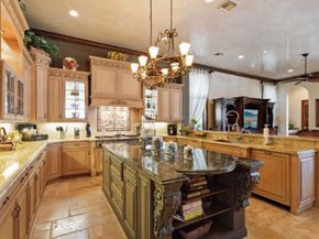 3870 NE 31st Avenue, Lighthouse Point FL 33064