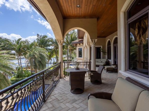 3870 NE 31st Avenue, Lighthouse Point FL 33064