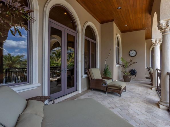 3870 NE 31st Avenue, Lighthouse Point FL 33064