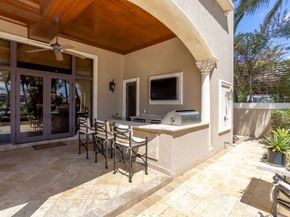 3870 NE 31st Avenue, Lighthouse Point FL 33064