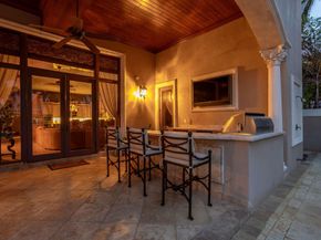 3870 NE 31st Avenue, Lighthouse Point FL 33064