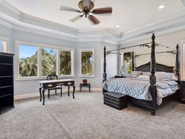 3870 NE 31st Avenue, Lighthouse Point FL 33064