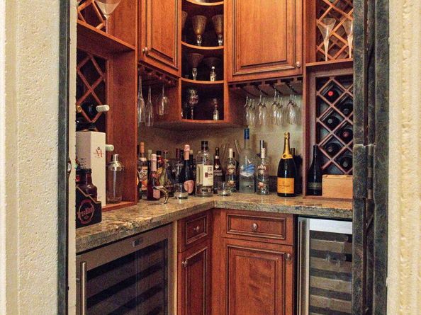 3870 NE 31st Avenue, Lighthouse Point FL 33064