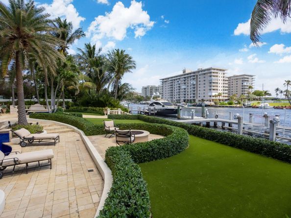 3870 NE 31st Avenue, Lighthouse Point FL 33064