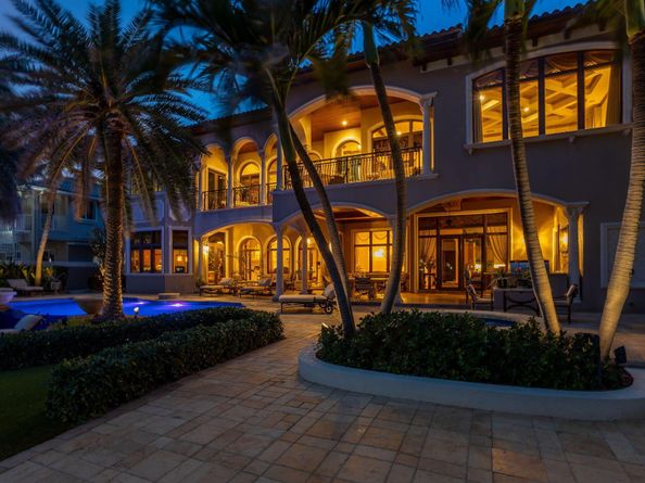 3870 NE 31st Avenue, Lighthouse Point FL 33064