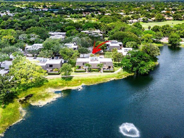 125 1st Terrace, Palm Beach Gardens FL 33418