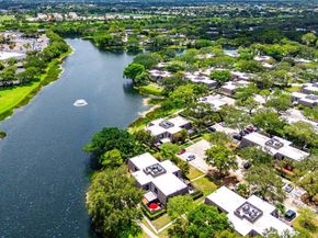 125 1st Terrace, Palm Beach Gardens FL 33418
