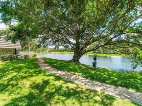 125 1st Terrace, Palm Beach Gardens FL 33418