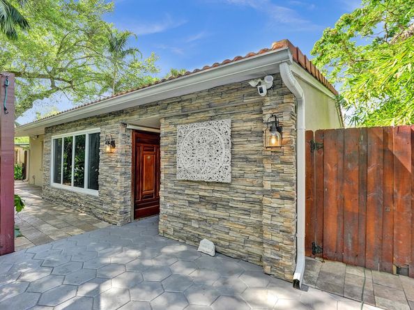 1317 SW 18th Ave, Fort Lauderdale FL 33312